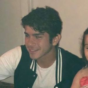 Meet your Posher, Andres